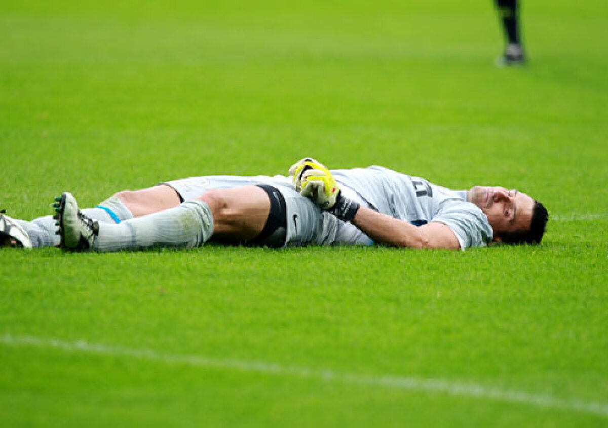 VIDEO & FOTO » Stancu şi Chivu au jucat, dar nu s-au înfruntat în Galata - Inter 0-0