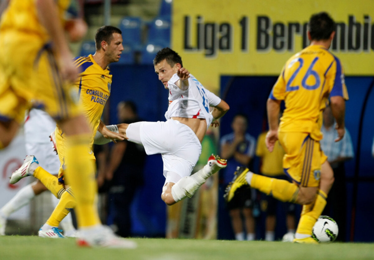 Petrolul - Oţelul 2-1 » Opriţa învinge campioana de unul singur: Ce revenire!