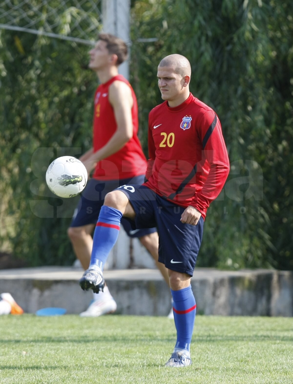 FOTO Bourceanu şi Nikolici s-au antrenat în premieră cu Steaua