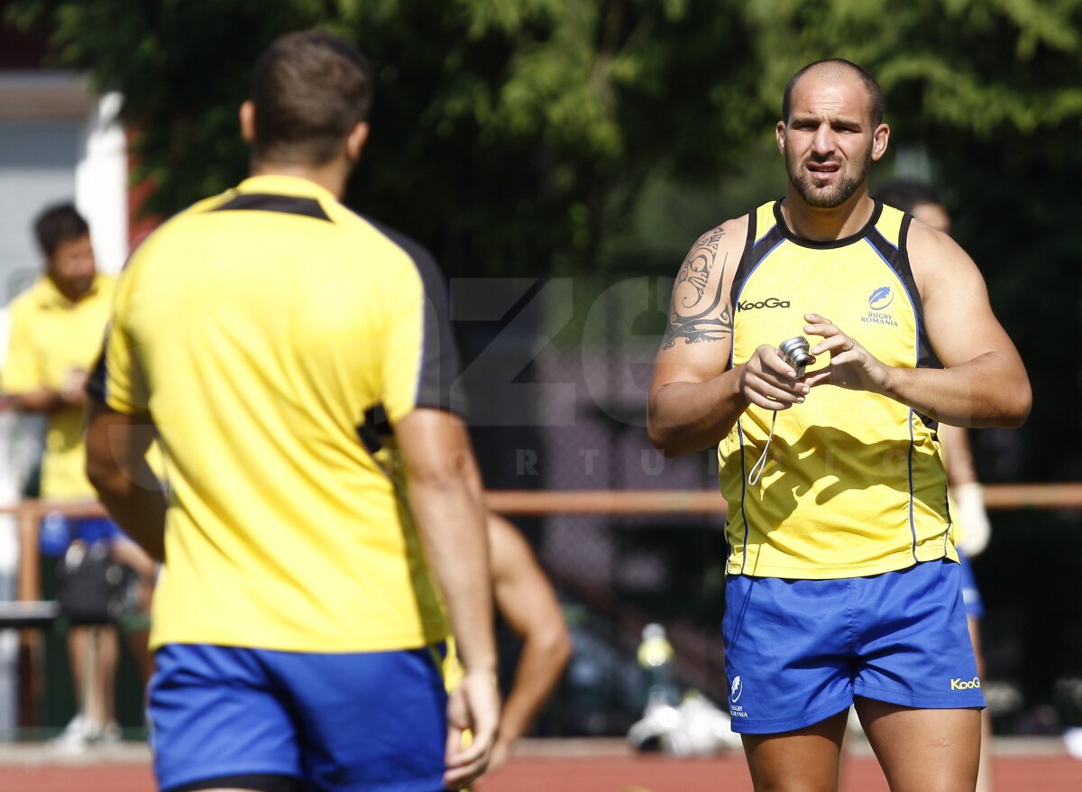 FOTO Rugbyştii naţionalei au încheiat stagiul de la Poiana Braşov. Urmează două săptămîni pe litoral