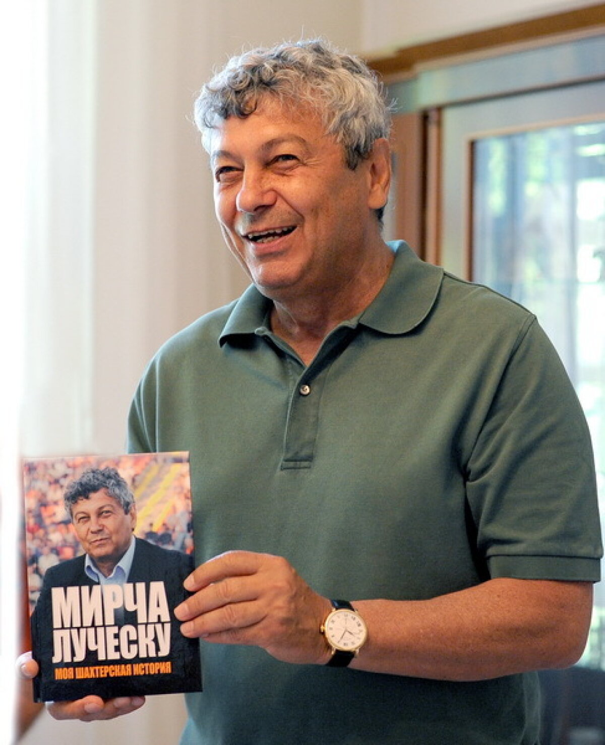 FOTO Mircea Lucescu şi-a sărbătorit ziua de naştere cu oficialii de la Şahtior