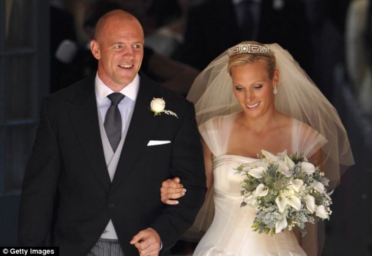FOTO Un rugbyst în familia regală britanică: Mike Tindall s-a căsătorit cu Zara Phillips