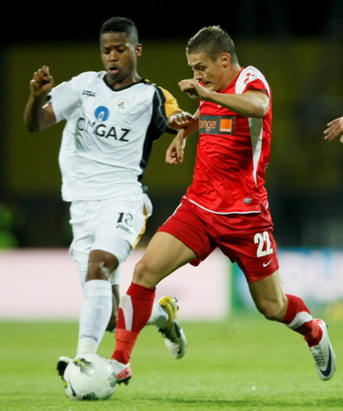 VIDEO » Cronica meciului Gaz Metan - Dinamo 0-5 » Siguranţă şi încredere, show garantat