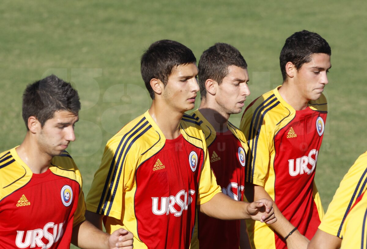 FOTO » Victor Piţurcă la primul antrenament de la revenirea la naţională