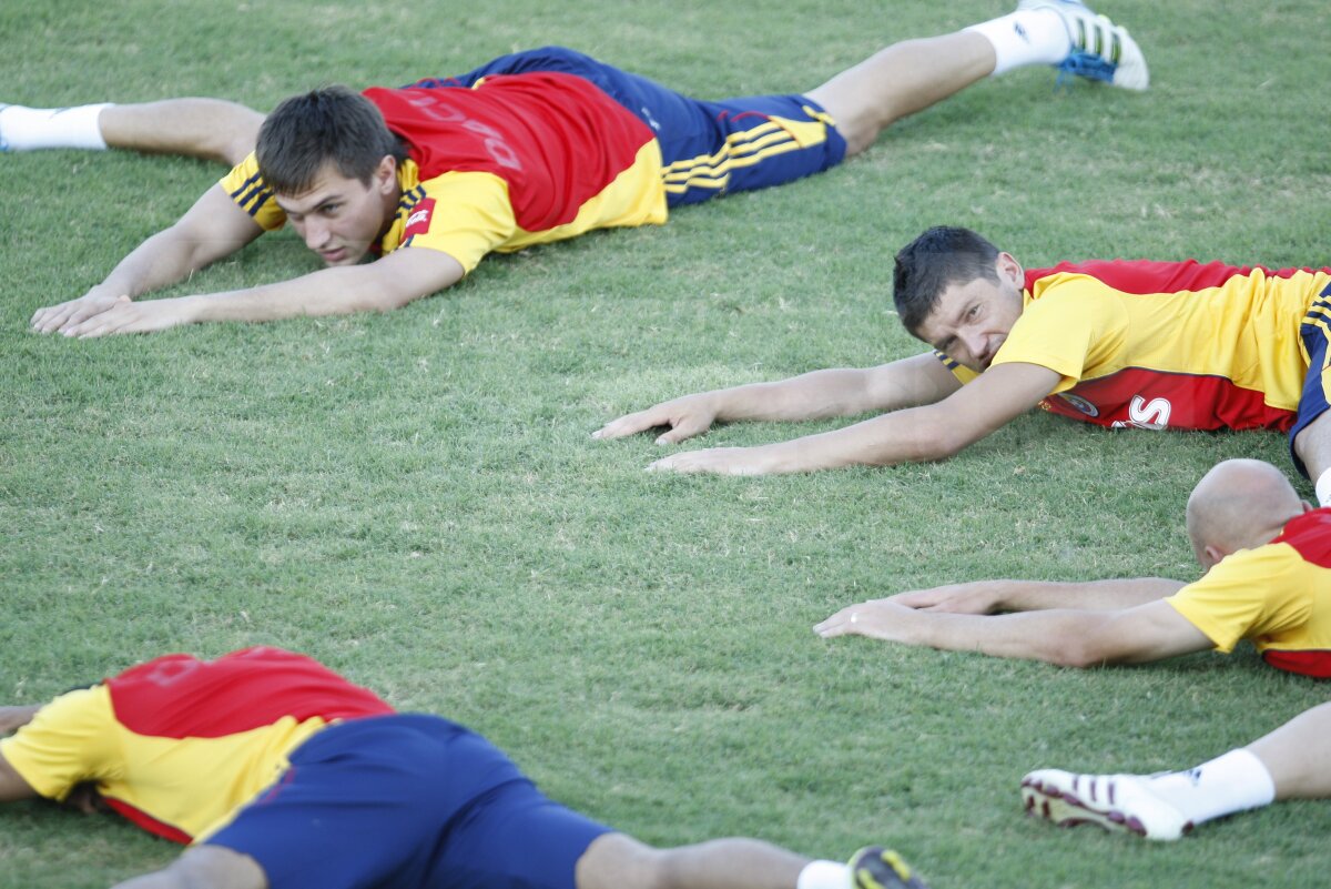 FOTO » Victor Piţurcă la primul antrenament de la revenirea la naţională