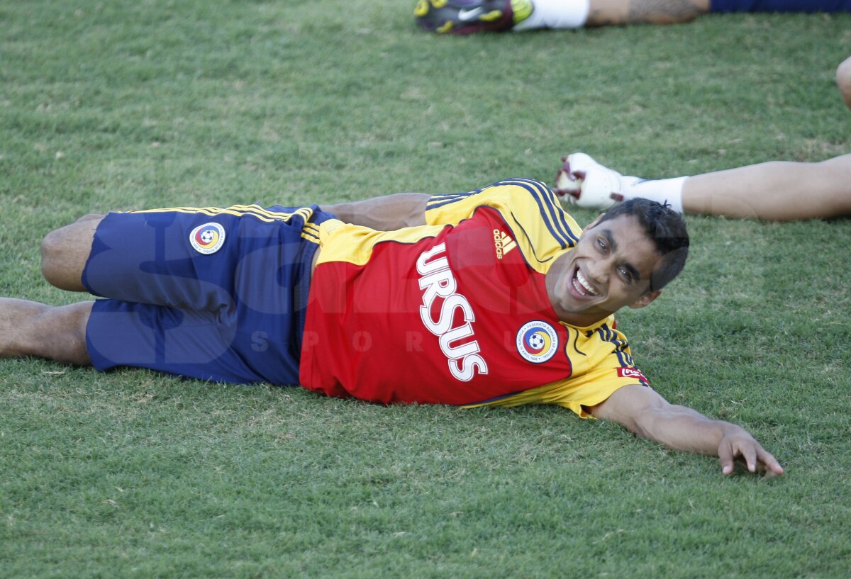 FOTO » Victor Piţurcă la primul antrenament de la revenirea la naţională