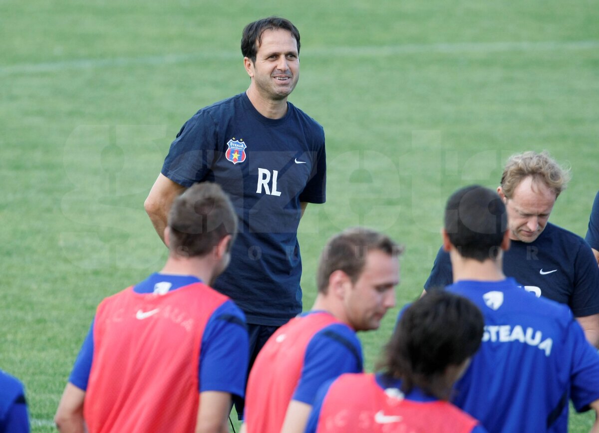 FOTO Prepeliţă, la primul antrenament la Steaua: "De acum sînt trup şi suflet pentru Steaua"