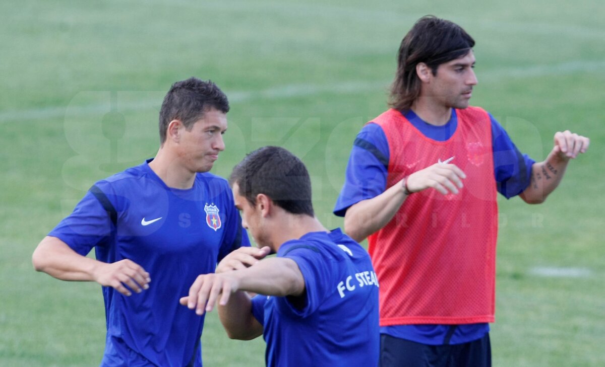 FOTO Prepeliţă, la primul antrenament la Steaua: "De acum sînt trup şi suflet pentru Steaua"