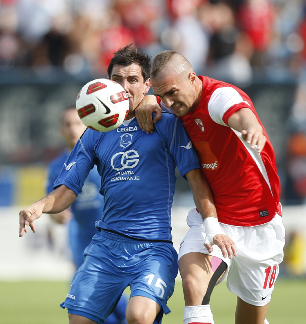 Varazdin - Dinamo 1-2 ('14 Golubar / '7 Dănciulescu, '26 C. Munteanu) "Cîinii" merg în play-off-ul EL