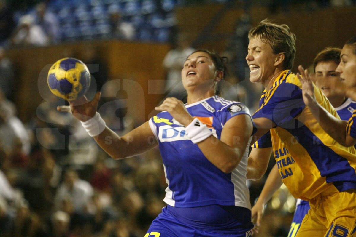 FOTO » Oltchim a cîştigat Trofeul FRH 75 de ani