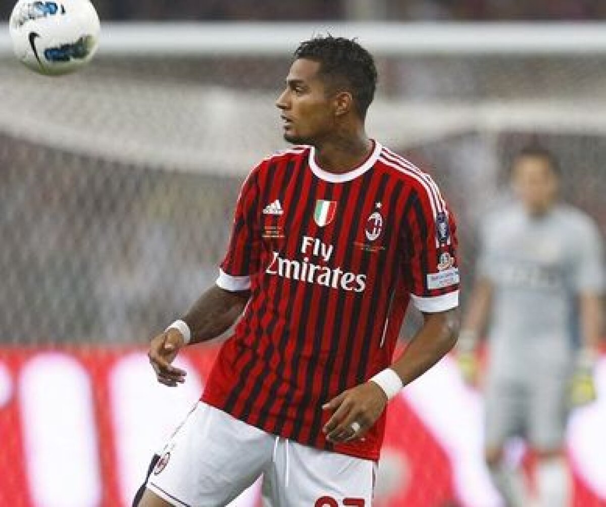 VIDEO AC Milan cîştigă Supercupa Italiei în faţa Interului lui Chivu