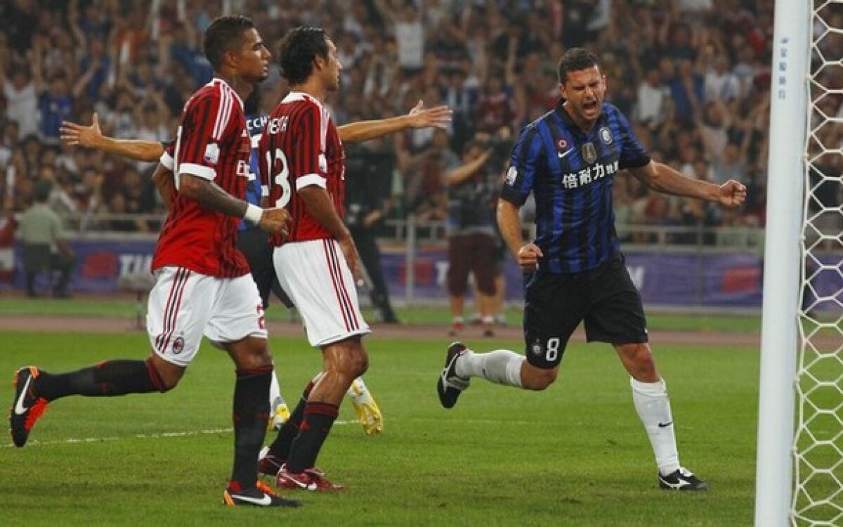 VIDEO AC Milan cîştigă Supercupa Italiei în faţa Interului lui Chivu