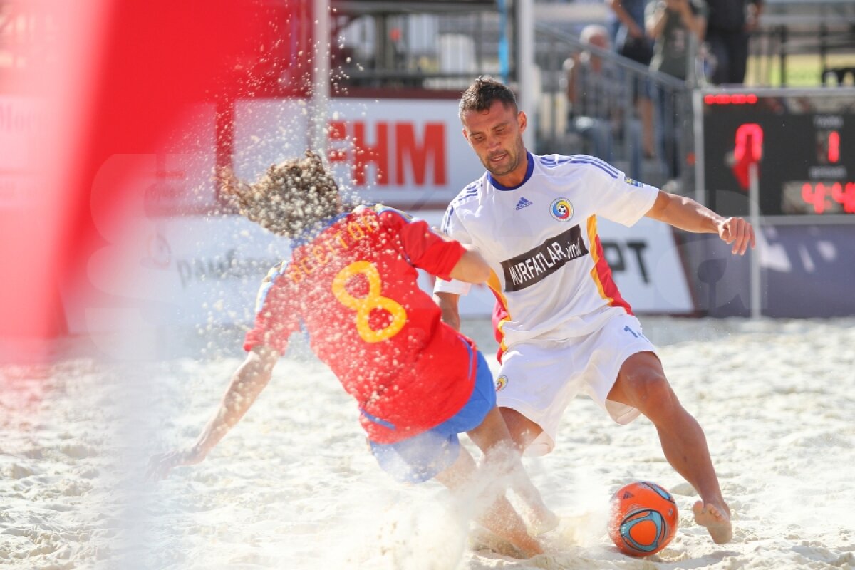 România e în primele 4 din Europa! » Naţionala de fotbal pe plajă s-a calificat în finala mică a Euroligii