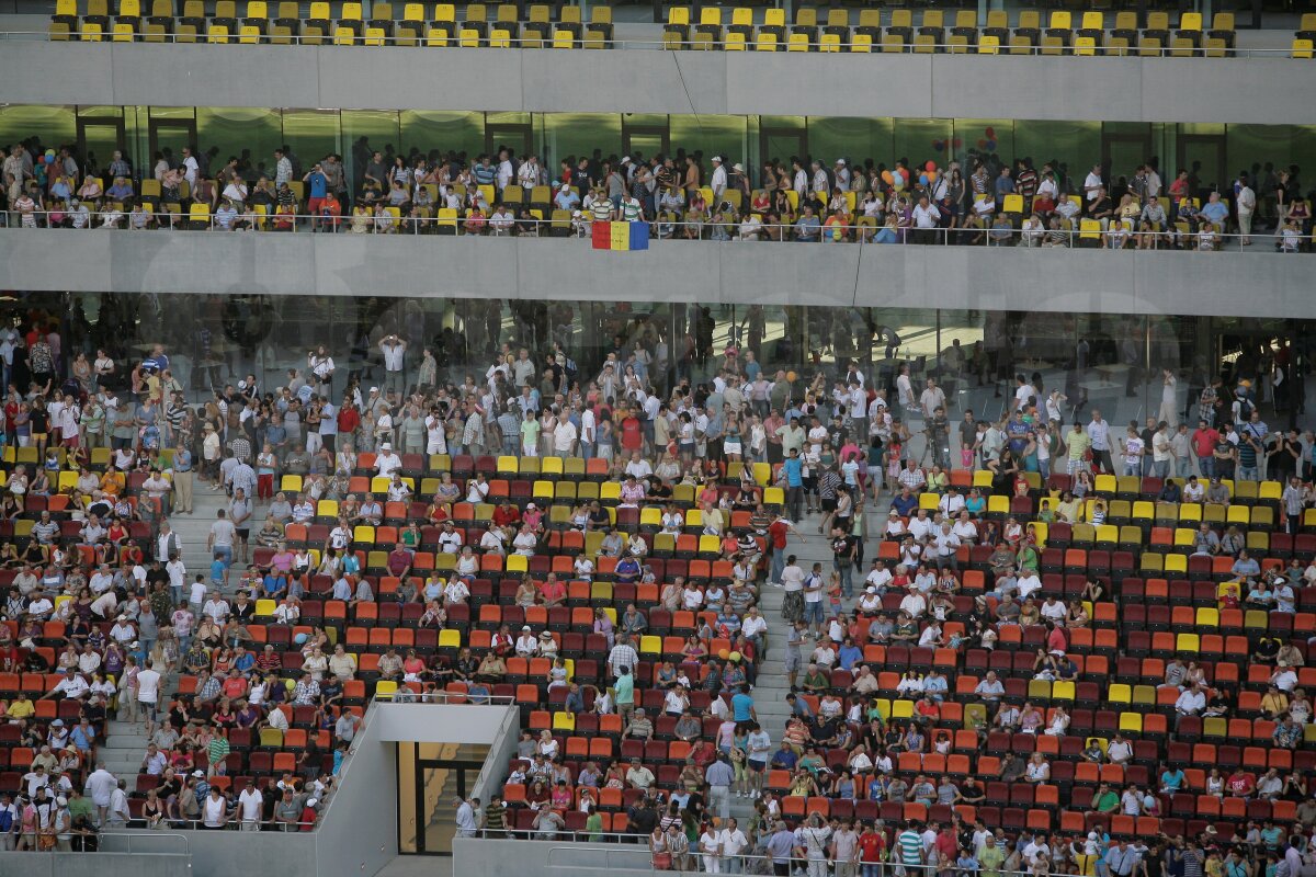 GALERIE FOTO » Peste 100.000 de oameni au vizitat Naţional Arena!