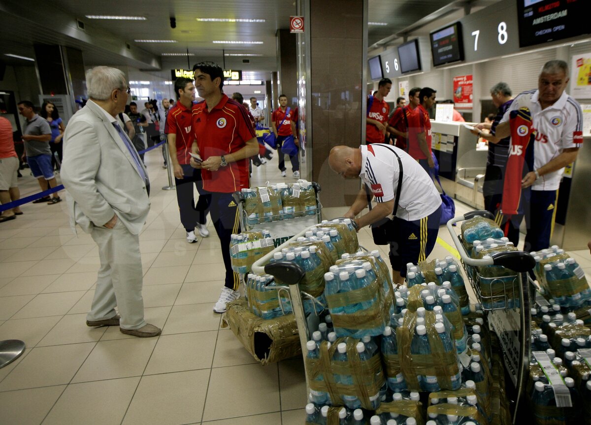FOTO A picat şi Mazilu! Numărul jucătorilor pe care Piţi nu-i va avea cu San Marino a ajuns la 9