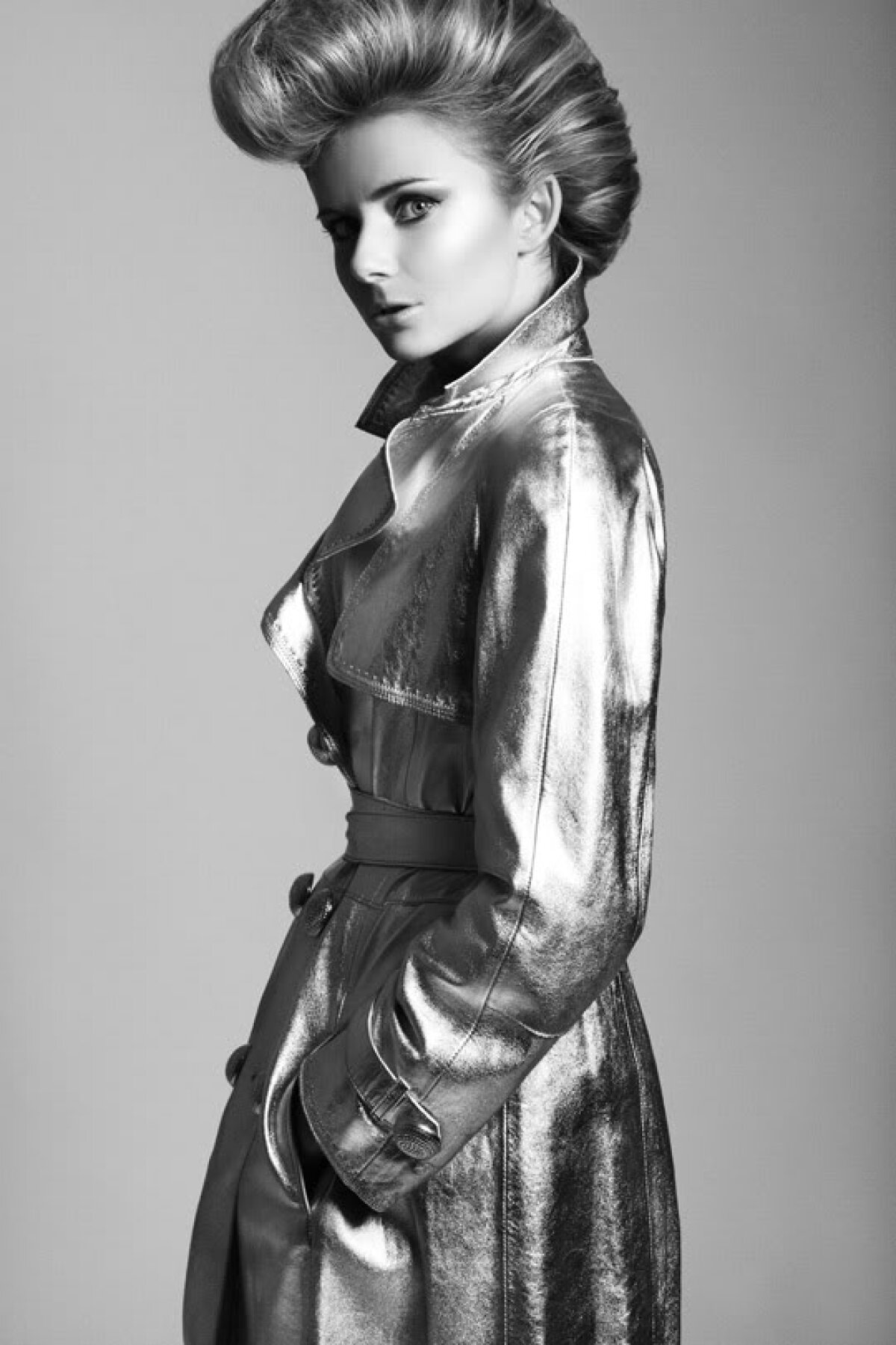 GALERIE FOTO » Hantuchova, una dintre cele mai frumoase jucătoare de tenis, se pregăteşte pentru 2012