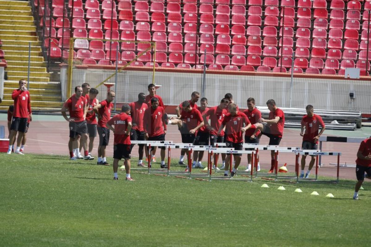 FOTO Liviu Ganea a revenit la prima echipă: "N-am pretenţii mari, am lăsat de la mine cît am putut şi sper să ne înţelegem"