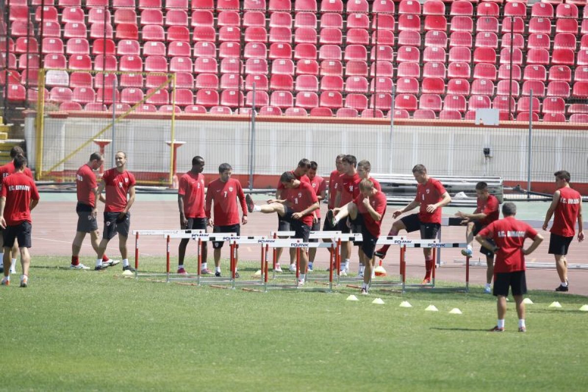 FOTO Liviu Ganea a revenit la prima echipă: "N-am pretenţii mari, am lăsat de la mine cît am putut şi sper să ne înţelegem"