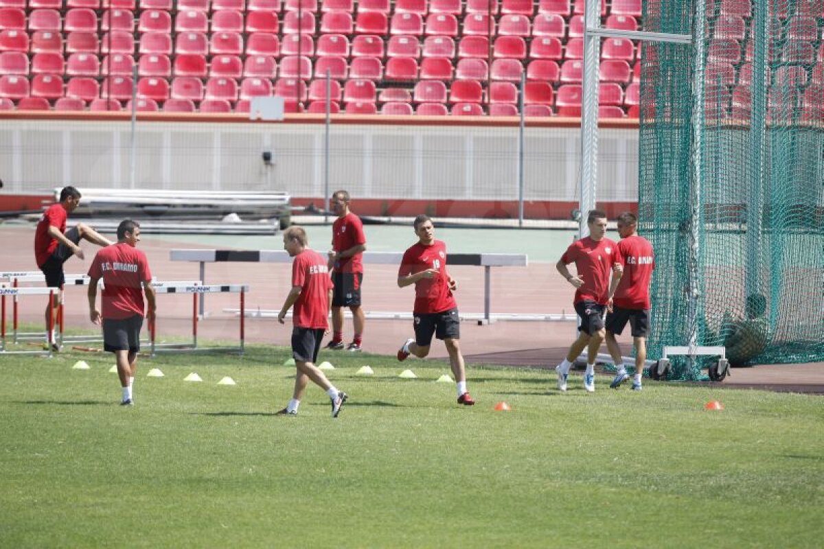 FOTO Liviu Ganea a revenit la prima echipă: "N-am pretenţii mari, am lăsat de la mine cît am putut şi sper să ne înţelegem"