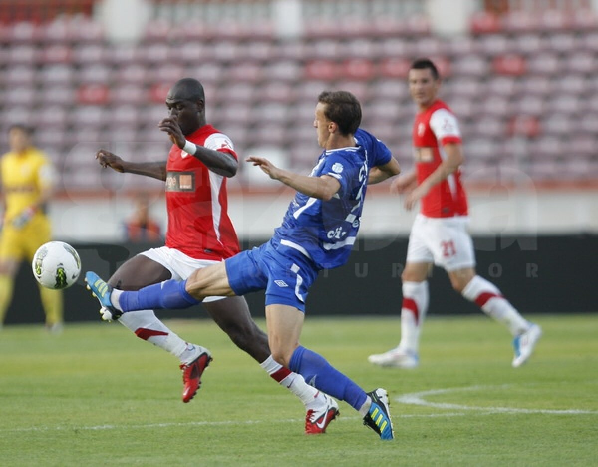 Victoria veteranilor » Dănciulescu şi Niculae au adus a treia victorie pentru Dinamo