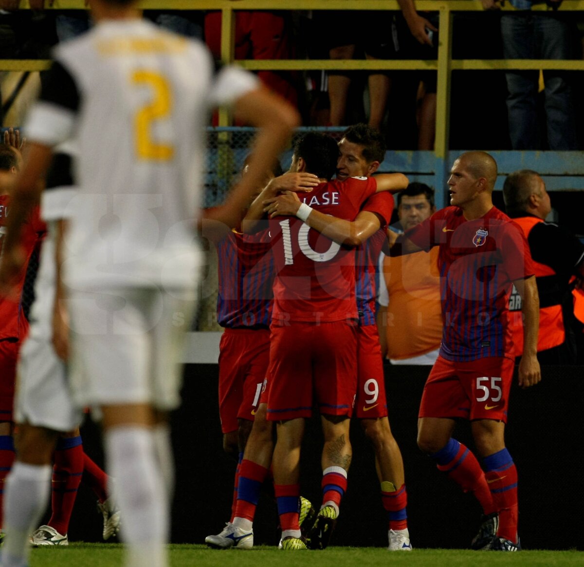 Steaua a urcat pe locul 2, după 2-1 cu U Cluj