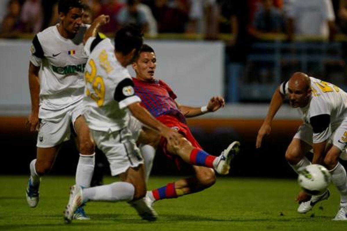 History Channel! » Steaua s-a impus în meciul cu U Cluj şi rămîne în coasta lui Dinamo