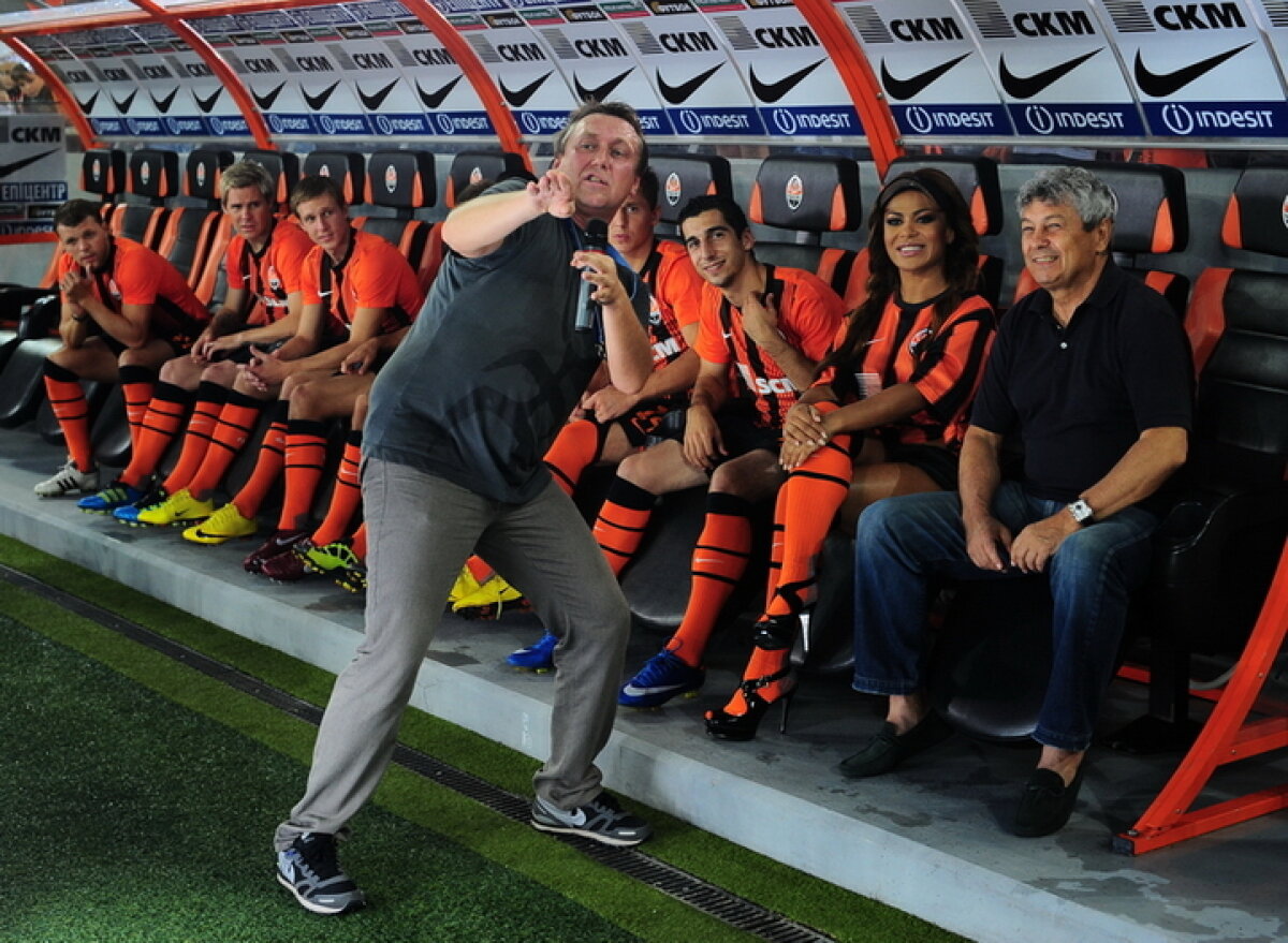 VIDEO Imagini de la videoclipul filmat de Mircea Lucescu!
