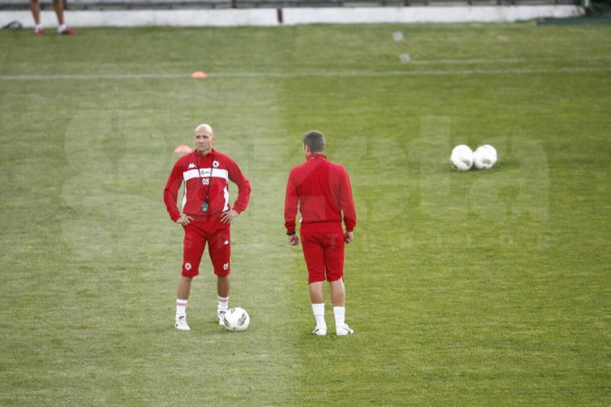 FOTO Radukanov dă o veste bună pentru Steaua: "Moraes a făcut deplasarea, dar nu va juca"