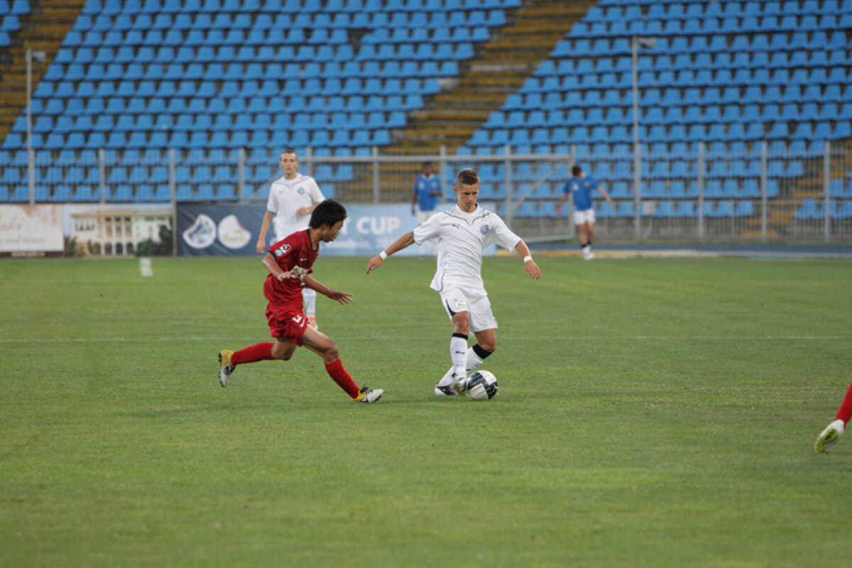 Academia Hagi a învins-o pe Real Madrid cu 1-0 şi a cîştigat trofeul!