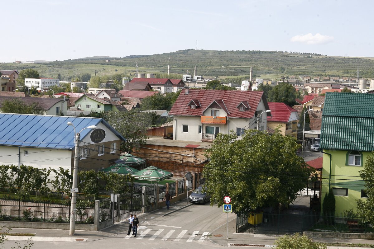 GALERIE FOTO Fotbal şi istorie » Alin Fornade scrie despre bulgarii din Cluj: "Galeria pierdută"