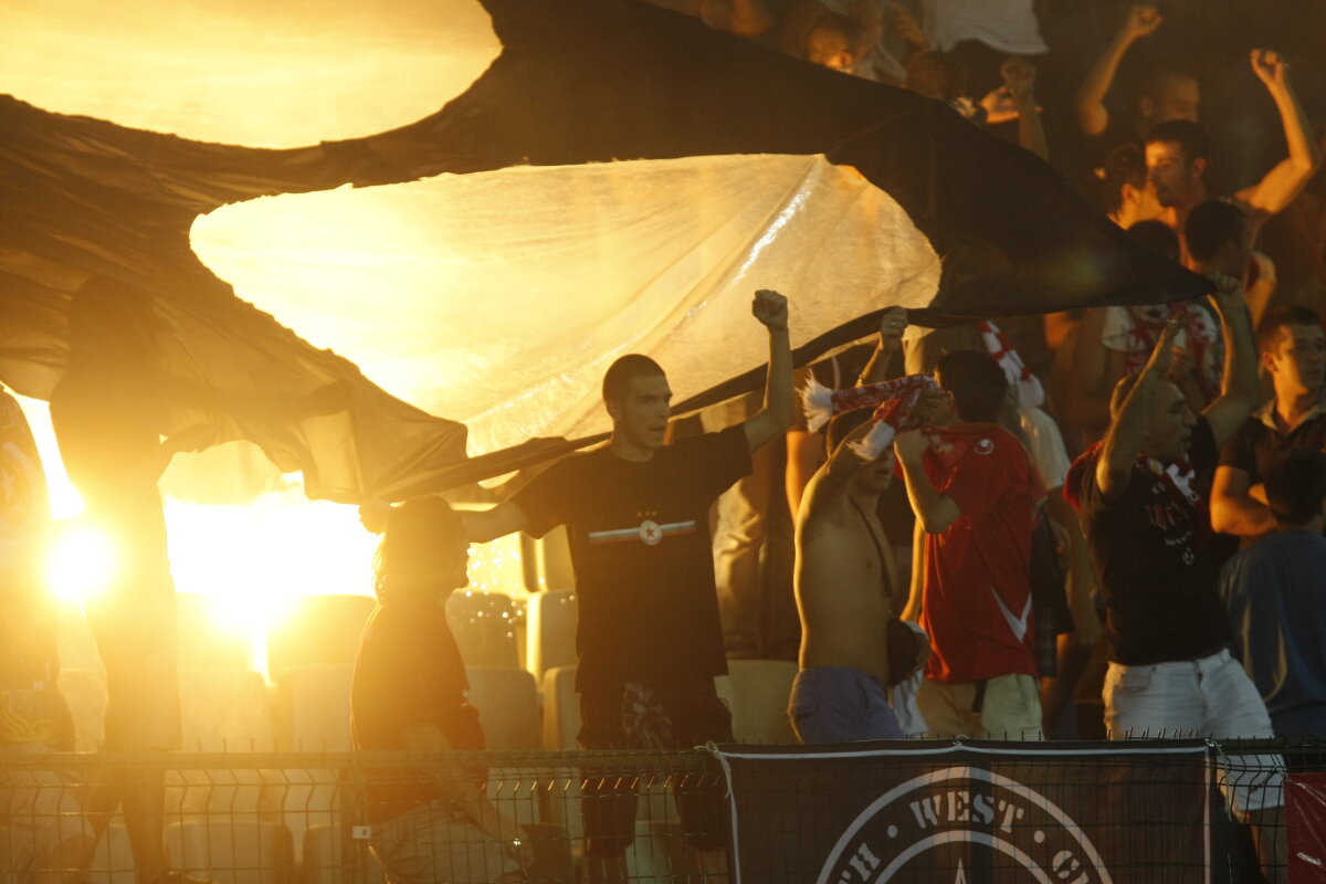 19.000 de stelişti şi 1.000 de bulgari. Din bilete, Steaua strînge peste 100.000 de euro