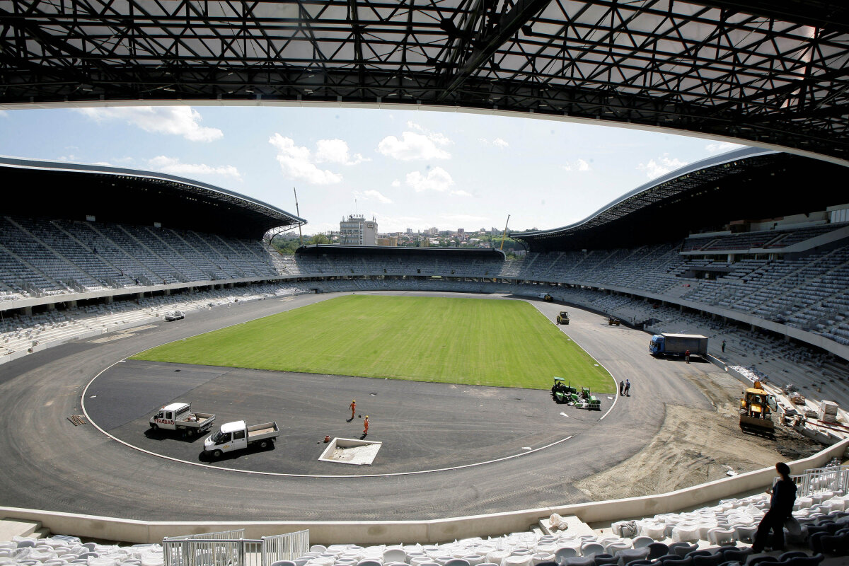 GALERIE FOTO S-a trecut la finisaje şi la Cluj Arena. Inaugurarea stadionului este programată pe 1 octombrie