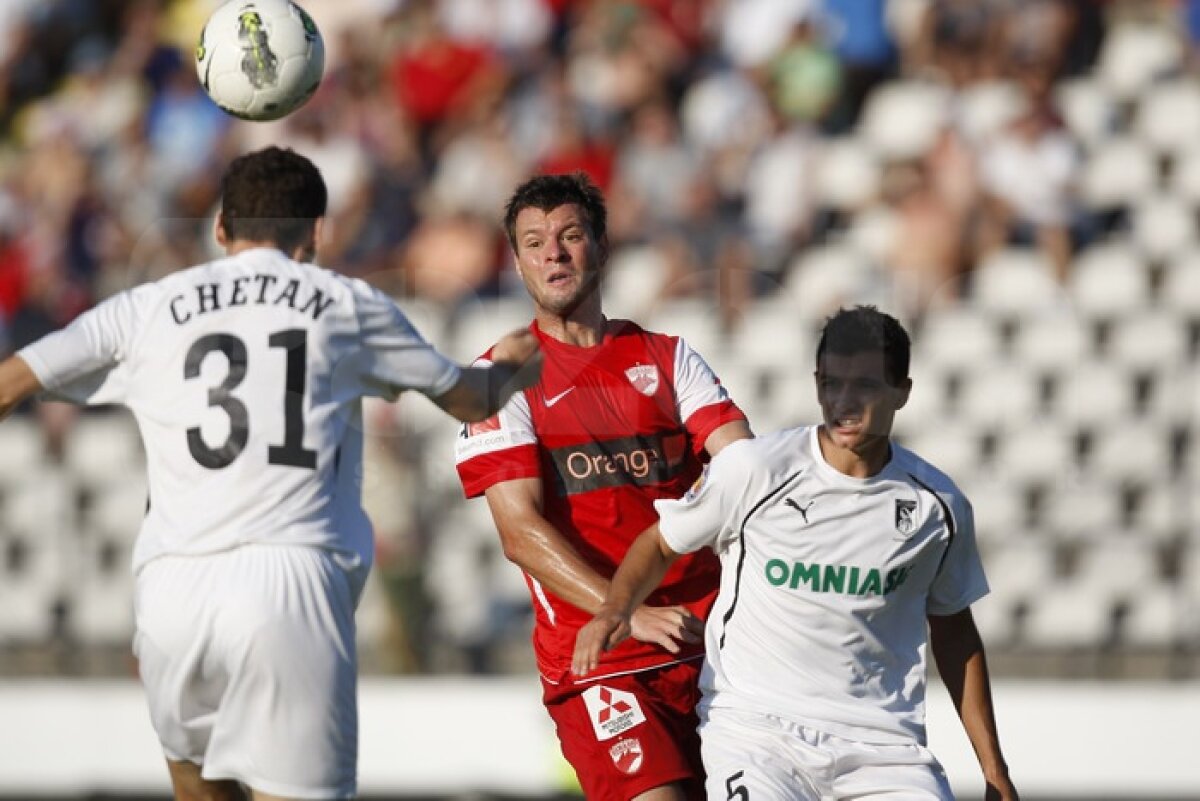 FOTO Dinamo are punctaj maxim după 2-0 cu Sportul