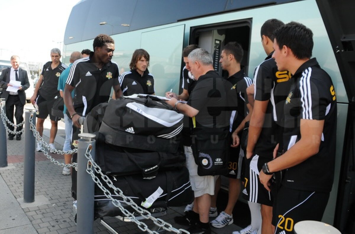 FOTO » Vasluienii au ajuns la Praga » Viorel Hizo poate conta şi pe Wesley