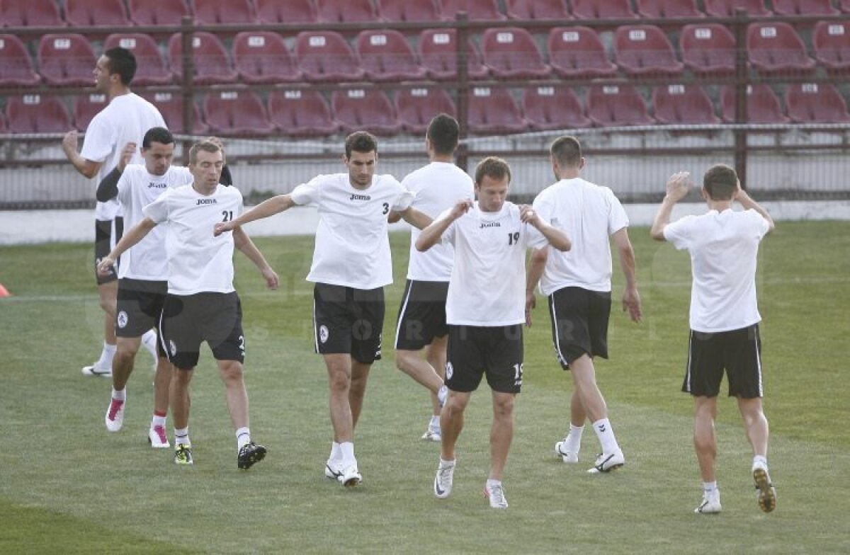 FOTO Echipa lui Cristi Pustai are o singură soluţie contra austriecilor: "La atac din startul meciului"