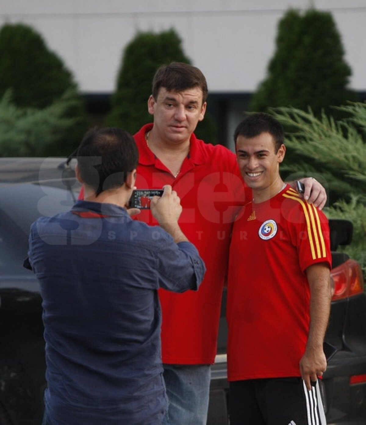 FOTO Ganea-SHOW la meciul organizat de FRF: "Doar Steaua vreau să nu se califice" :D