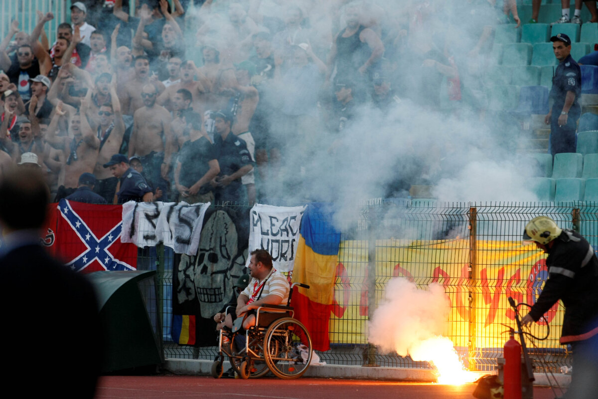 Filmul incidentelor de la Sofia » Plan dejucat: oficialii stelişti au anihilat intenţia Peluzei Sud » 5 ARESTAŢI