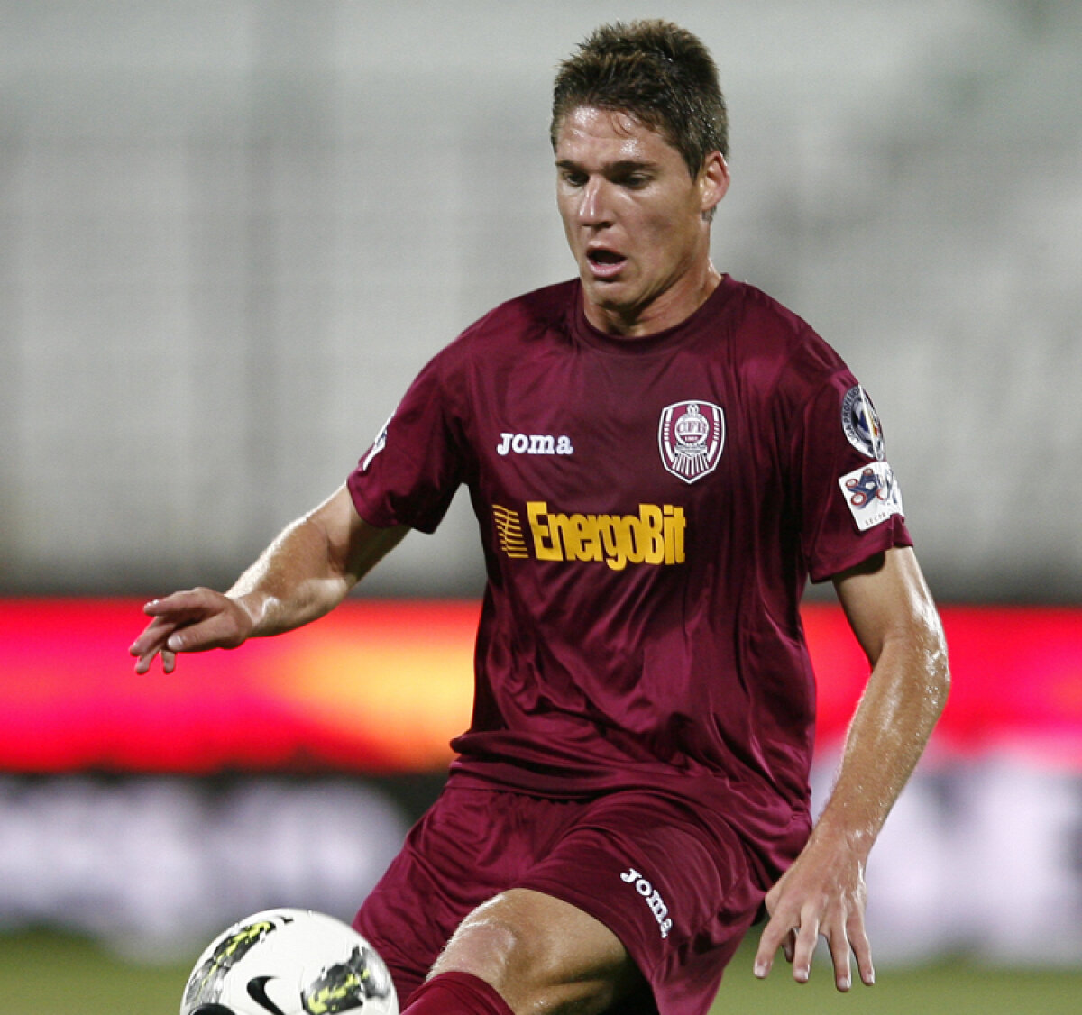 CFR Cluj a învins Sportul cu 6-1 şi a urcat pe locul doi în clasament