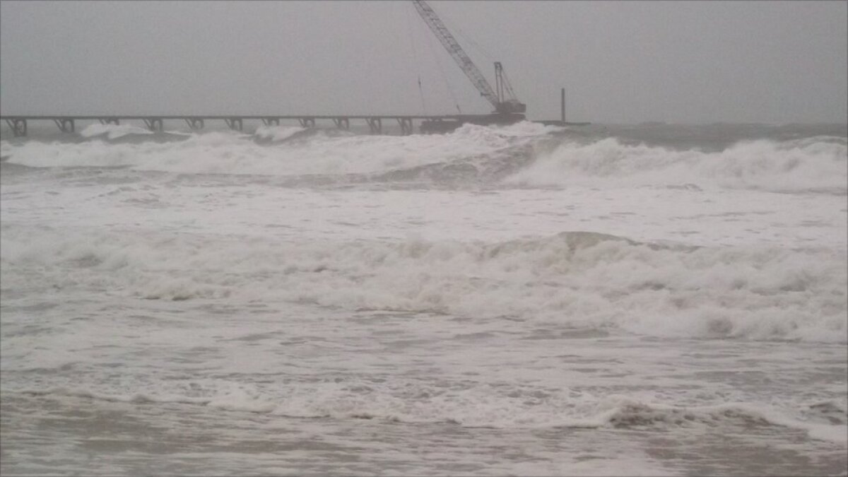 GALERIE FOTO » Şocant: New York-ul e un oraş părăsit în aşteptarea Uraganului Irene