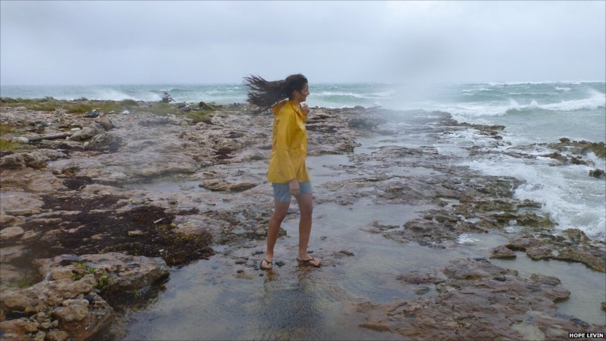 GALERIE FOTO » Şocant: New York-ul e un oraş părăsit în aşteptarea Uraganului Irene