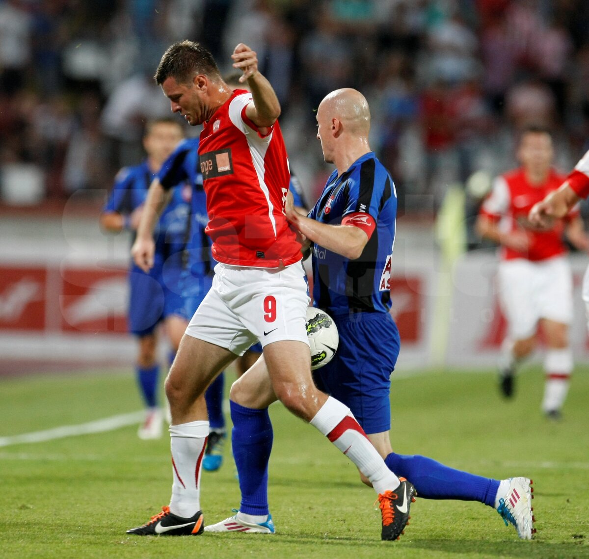 Dinamo e de neînvins în campionat. 5 victorii consecutive după 2-1 cu Oţelul!