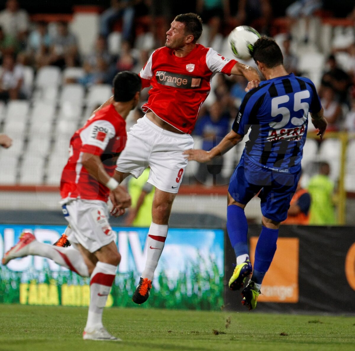 Dinamo e de neînvins în campionat. 5 victorii consecutive după 2-1 cu Oţelul!