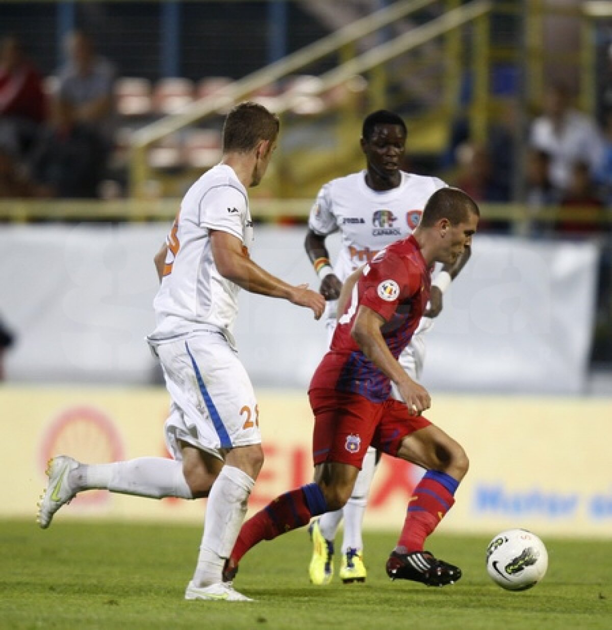 FOTO Victorie "cu cap" » Geraldo şi Martinovici au adus victoria Stelei, 2-0 cu Tîrgu Mureş