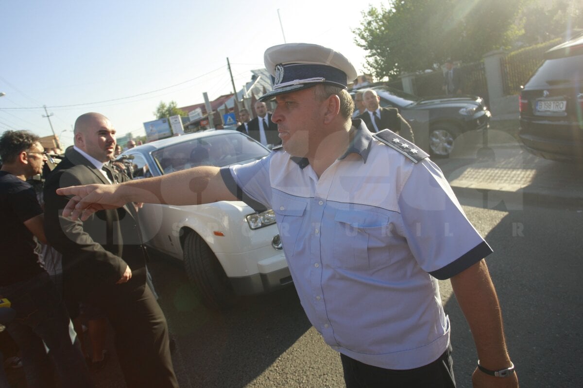 GALERIE FOTO Ce înseamnă o nuntă la unul dintre bogaţii României, Borcea, şi cum e una pentru unul dintre miliardari, Ecclestone