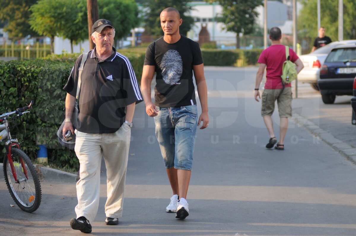 FOTO » Marius Constantin şi Zappino, primul antrenament cu Hizo la Vaslui