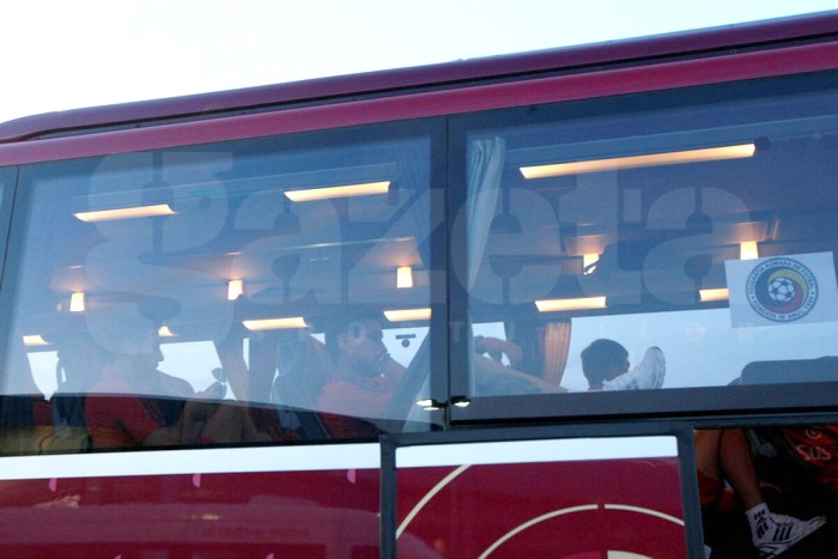 GALERIE FOTO "Tricolorii" au ajuns în Luxemburg