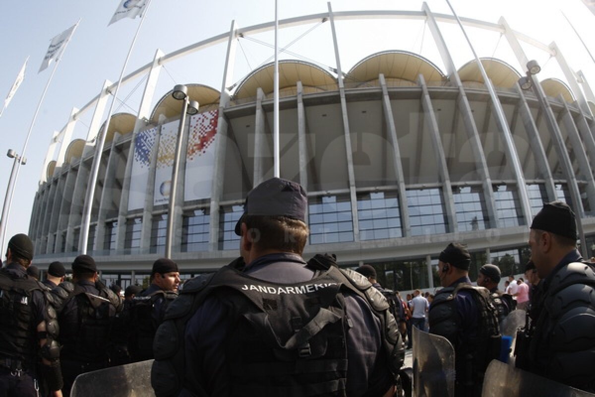 National Arena sub asediu ;) Împuşcături şi desfăşurări de forţe pe noul stadion