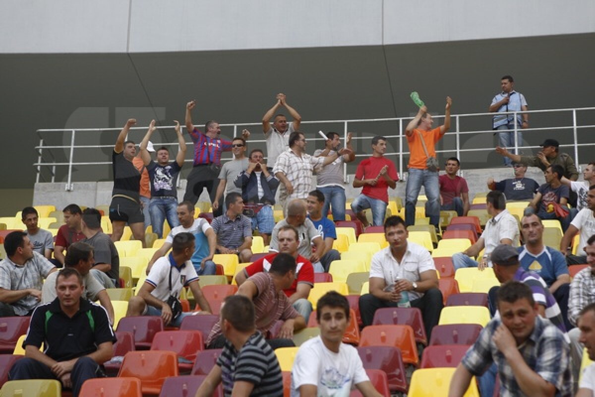 National Arena sub asediu ;) Împuşcături şi desfăşurări de forţe pe noul stadion