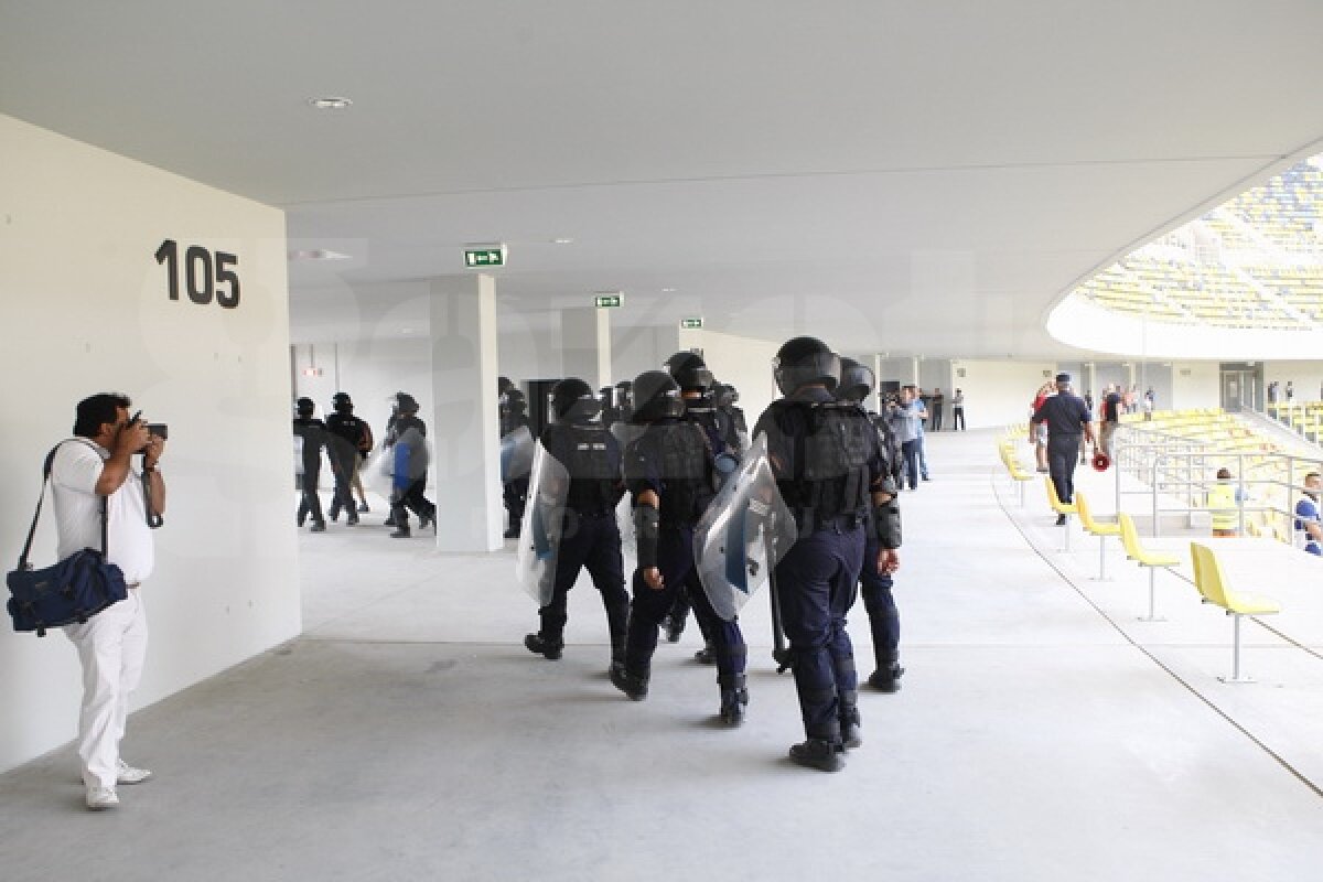 National Arena sub asediu ;) Împuşcături şi desfăşurări de forţe pe noul stadion