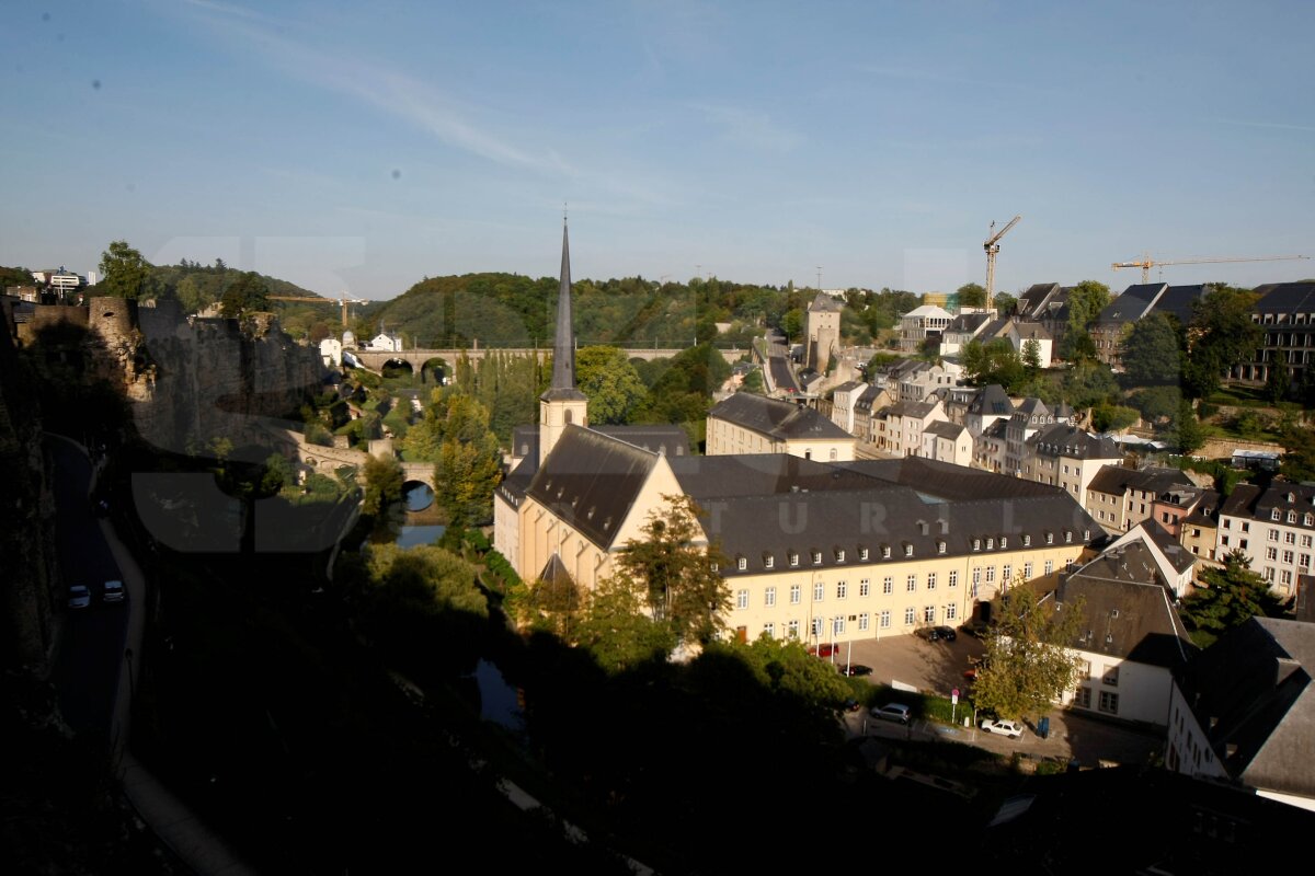 GALERIE FOTO Prietenii noştri, luxemburghezii » În 2005 şi în 2007 am păşit cu ajutorul lor în EUROPA